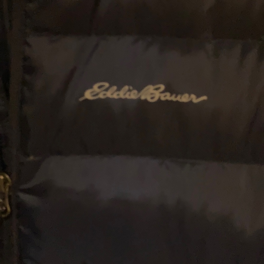 NWT Eddie Bauer packable jacket navy blue - Picture 2 of 5